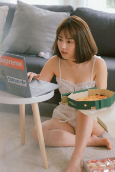 色小姐电影